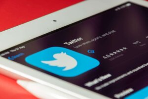 Miten poistat Twitter-tilisi?