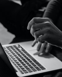 Haluatko B2B-myyjäksi? Haluatko B2B-myyjäksi?